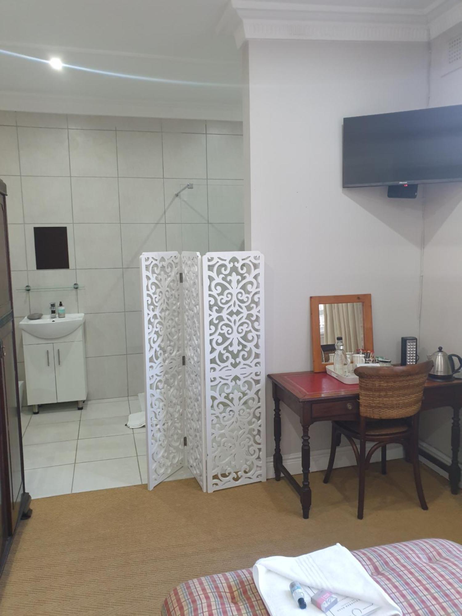 18 Pioneer Bnb Kloof Exteriör bild